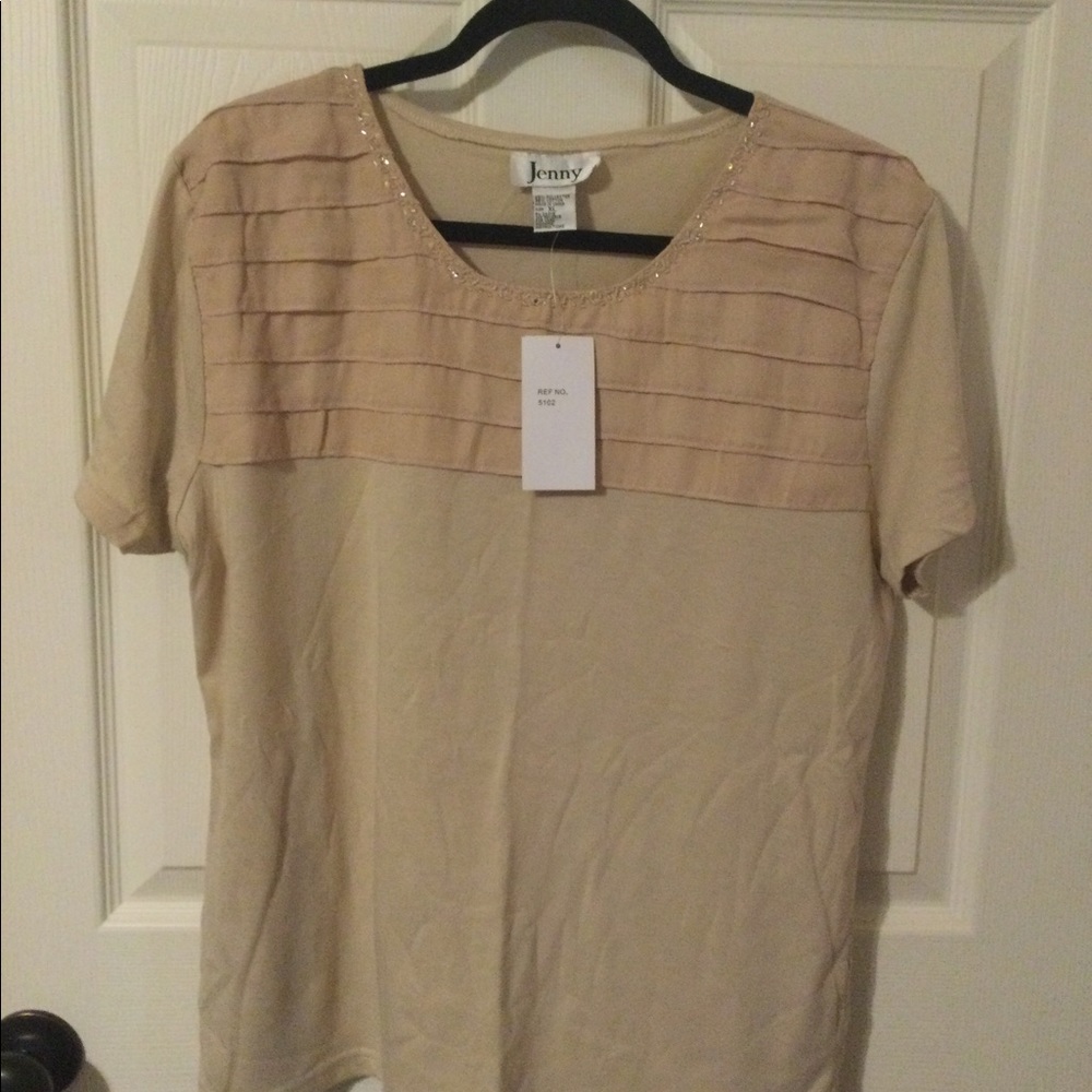 Jenny ladies top. Size XL. NWT.